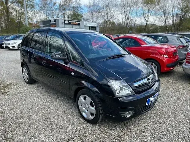 Używany Opel Meriva Innovation 101 KM (74 kW) 2009 Czarny Minivan