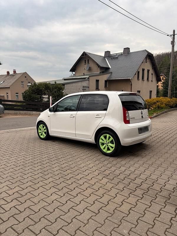 Second-hand Skoda Citigo 75 CP (55 kW) 2013 Alb Hatchback