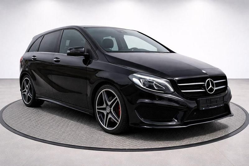 Gebraucht Mercedes B220 Sport 177 PS (130 kW) 2015 Schwarz Kleinwagen