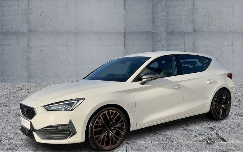 Gebraucht Cupra Leon VZ 300 PS (220 kW) 2024 Weiß Limousine