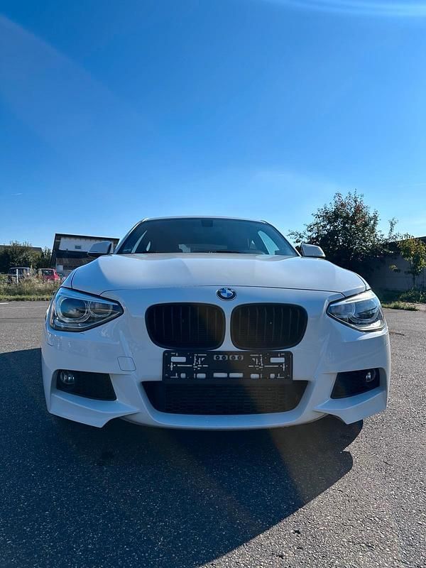 Weiß Gebraucht 2014 BMW 116 M Sport Kleinwagen | 7.250 € (Superpreis) - Bild 1/4