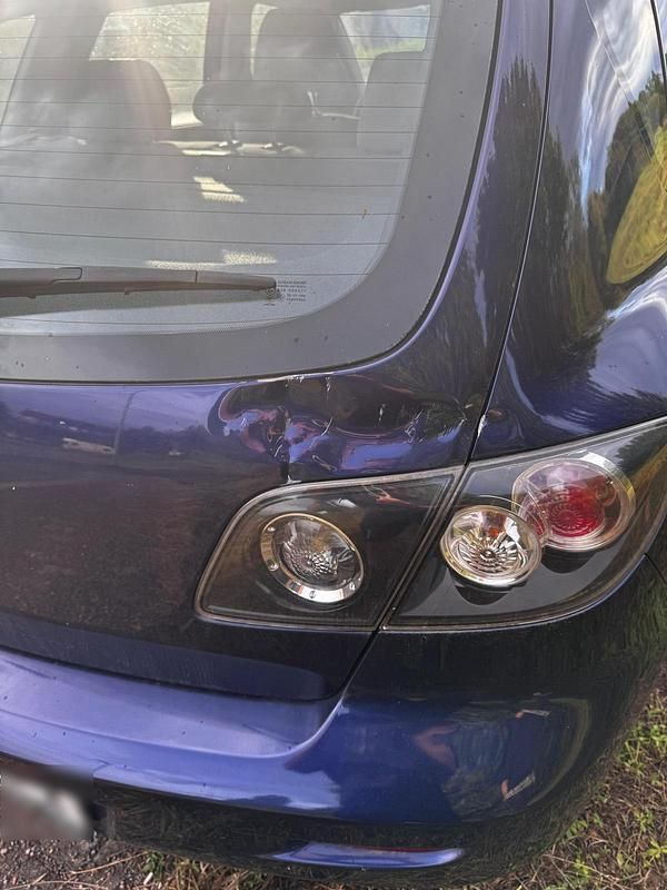 Gebraucht Mazda 3 116 PS (85 kW) 2005 Blau Limousine