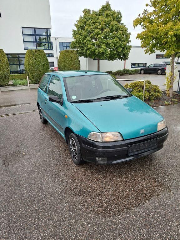 Grün Gebraucht 1996 Fiat Punto Kleinwagen | 1.300 € - Bild 1/4
