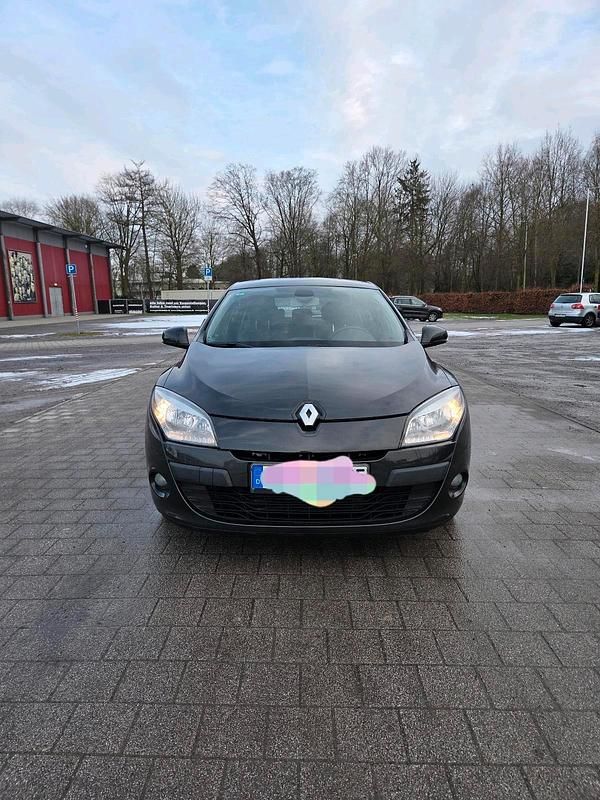 Schwarz Gebraucht 2009 Renault Mégane Limousine | 3.500 € (Fairer Preis) - Bild 1/4