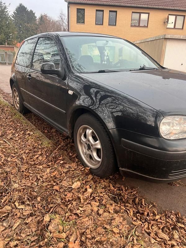 Gebraucht VW Golf 68 PS (50 kW) 2001 Schwarz Coupé