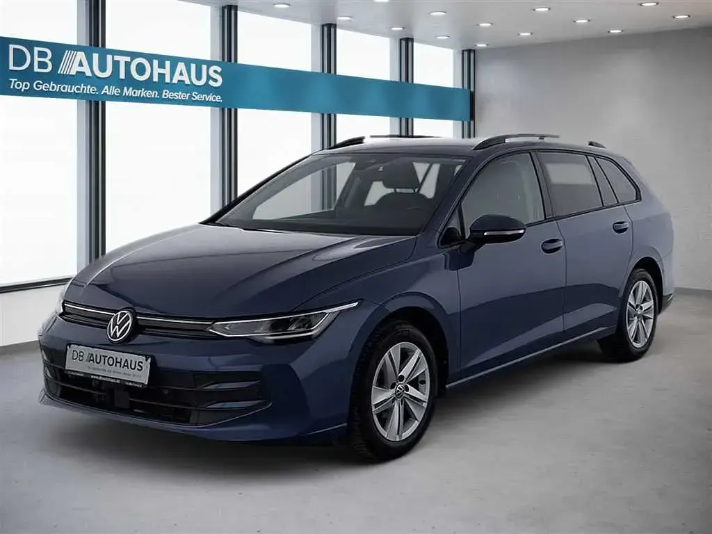 Gebraucht VW Golf VIII Life 150 PS (110 kW) 2025 Kombi