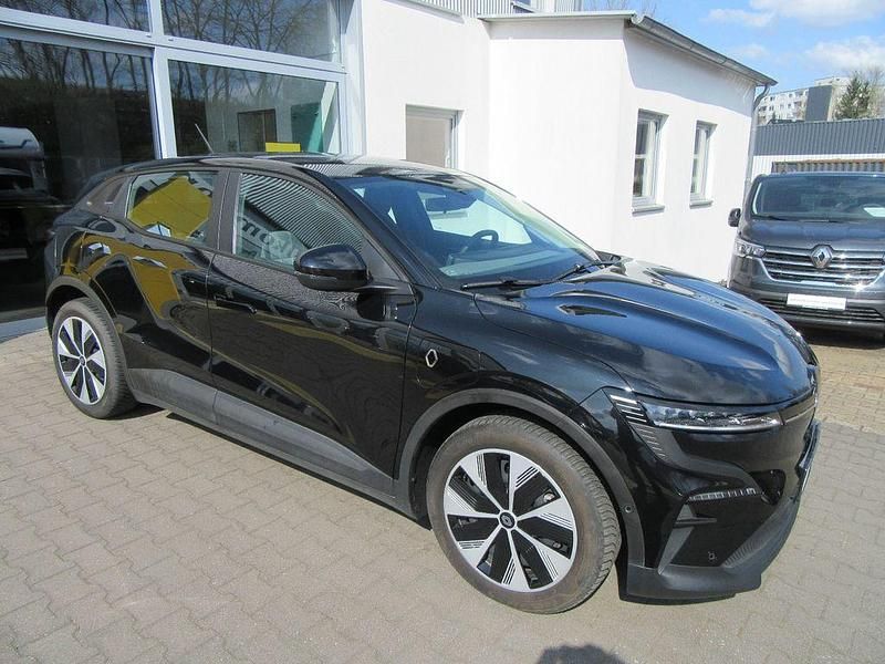 Gebraucht Renault Megane E-Tech Evolution 96 kW (131 PS) 2023 Schwarz Limousine
