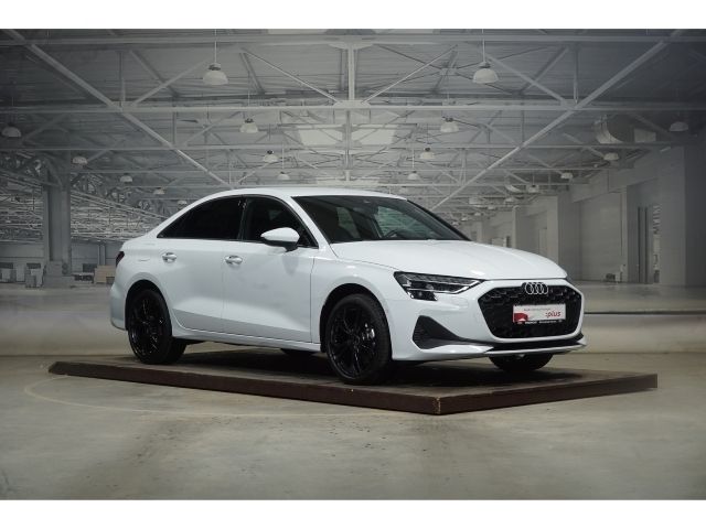 Gebraucht Audi A3 Ambiente 150 PS (110 kW) 2022 Weiß Limousine