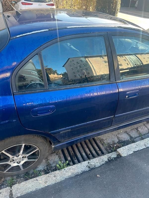 Gebraucht Mitsubishi Carisma 122 PS (89 kW) 2004 Limousine