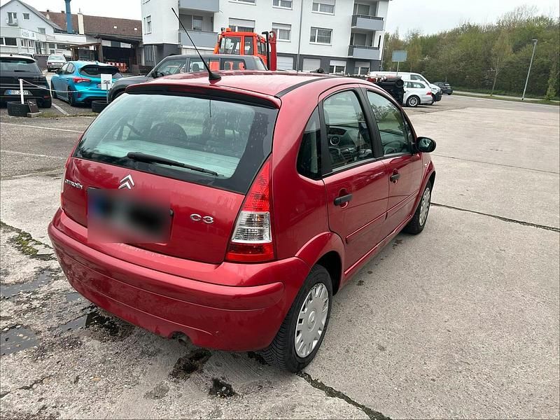 Gebraucht Citroën C3 74 PS (54 kW) 2006 Rot Kleinwagen