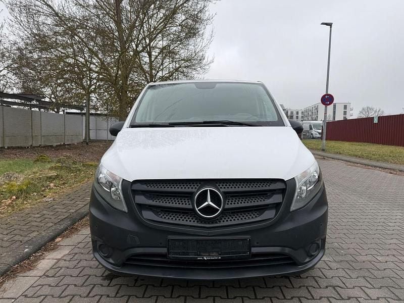 Gebraucht Mercedes Vito 163 PS (119 kW) 2016 Weiß Van