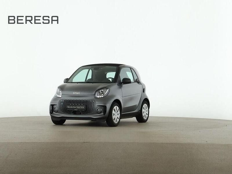 Grau Gebraucht 2022 Smart ForTwo Electric Drive Coupé | 9.980 € (Guter Preis) - Bild 1/4