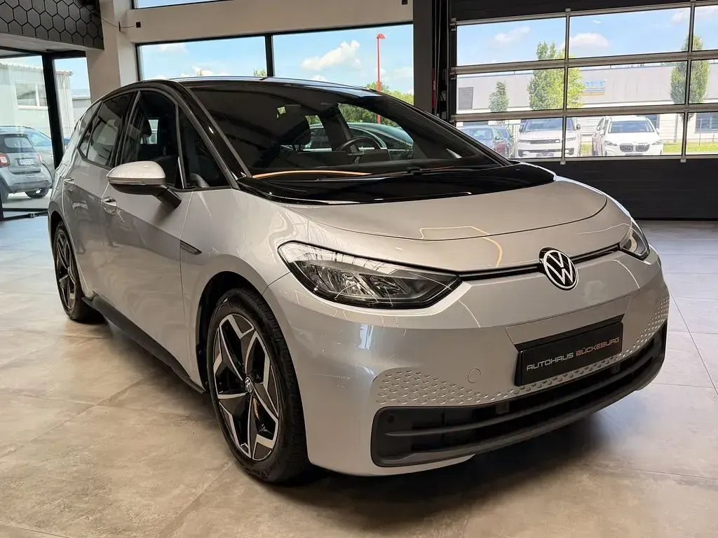 Gebraucht VW ID.3 Pro 150 kW (204 PS) 2021 Scale silver metallic Kleinwagen