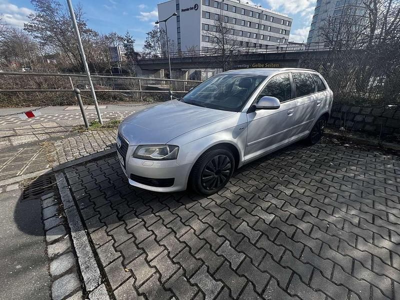 Gebraucht Audi A3 160 PS (117 kW) 2009 Silber Kleinwagen
