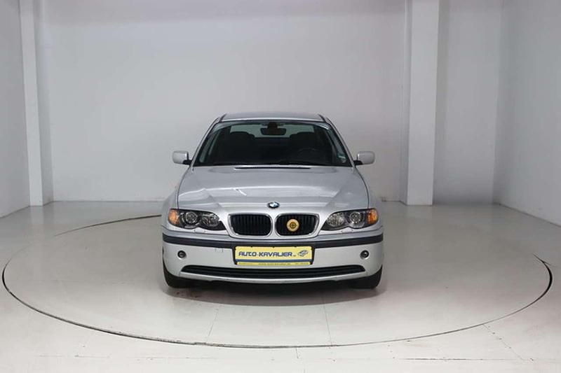 Gebraucht BMW 318 143 PS (105 kW) 2002 Silber Limousine