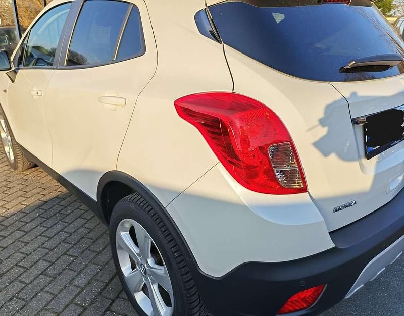 Gebraucht Opel Mokka Edition 140 PS (102 kW) 2013 Weiß SUV