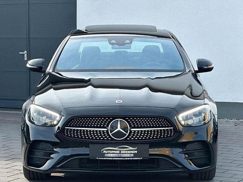 Gebraucht Mercedes E400 AMG 330 PS (242 kW) 2022 Schwarz Limousine