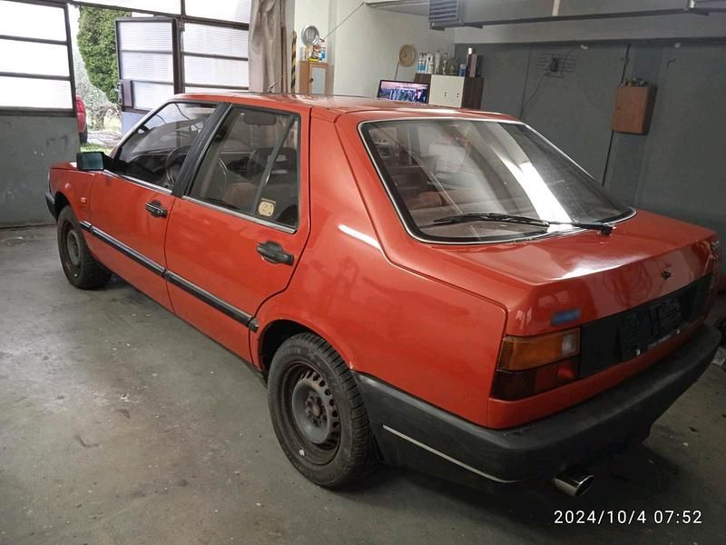 Gebraucht Fiat Croma 155 PS (114 kW) 1986 Rot Kleinwagen