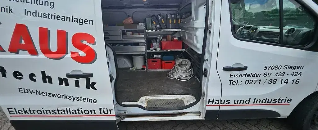 Gebraucht Renault Trafic 116 PS (85 kW) 2015 Weiß Van / Kleinbus