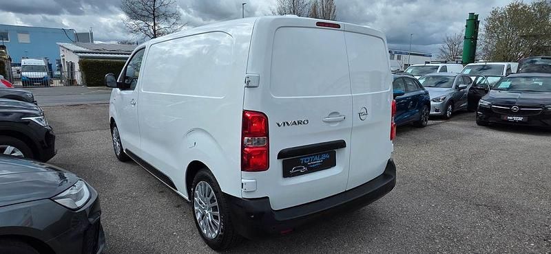 Gebraucht Opel Vivaro 120 PS (88 kW) 2020 Weiß Van / Kleinbus
