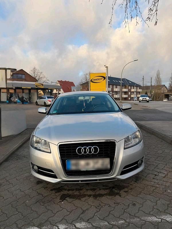 Gebraucht Audi A3 125 PS (91 kW) 2012 Silber Kleinwagen