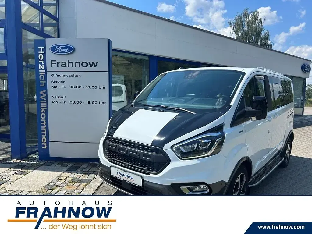 Gebraucht Ford Tourneo Active 185 PS (136 kW) 2022 Van / Kleinbus