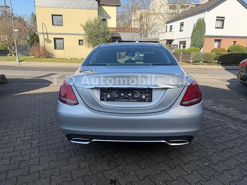 Gebraucht Mercedes C220 170 PS (125 kW) 2017 Silber Limousine