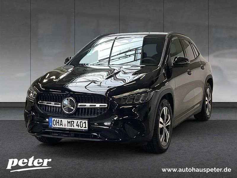 Schwarz Gebraucht 2024 Mercedes GLA200 Progressive SUV | 41.710 € (Etwas zu teuer) - Bild 1/3