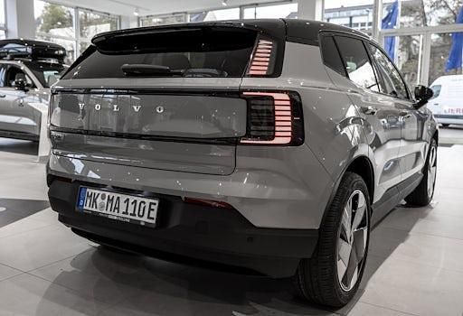 Gebraucht Volvo EX30 Plus 200 kW (272 PS) 2025 Vapour grey SUV
