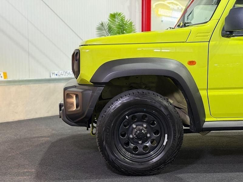Gebraucht Suzuki Jimny Comfort 102 PS (75 kW) 2021 Grün SUV