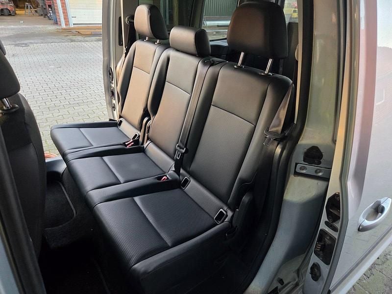Gebraucht VW Caddy Maxi 102 PS (75 kW) 2019 Silber Van / Kleinbus