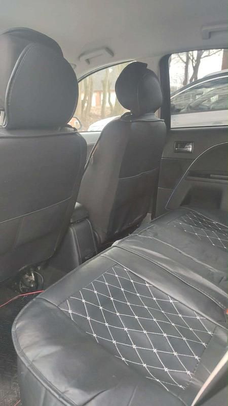 Gebraucht Ford Mondeo 125 PS (91 kW) 2005 Silber Limousine