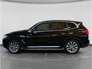 Gebraucht BMW X3 184 PS (135 kW) 2022 Schwarz (schwarz ii/bonnet fluid black) SUV
