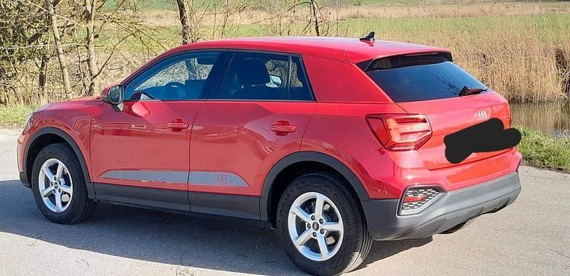Gebraucht Audi Q2 150 PS (110 kW) 2025 Rot SUV