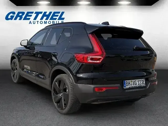 Gebraucht Volvo EX40 Plus 185 kW (252 PS) 2024 Schwarz SUV