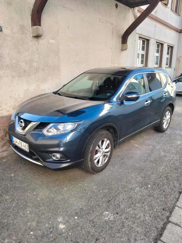 Blau Gebraucht 2015 Nissan X-Trail 360º SUV | 12.700 € (Etwas zu teuer) - Bild 1/4