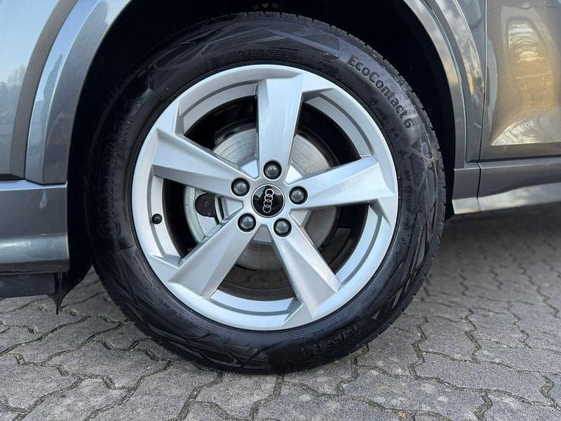 Gebraucht Audi Q2 S-Line 150 PS (110 kW) 2025 Grau SUV