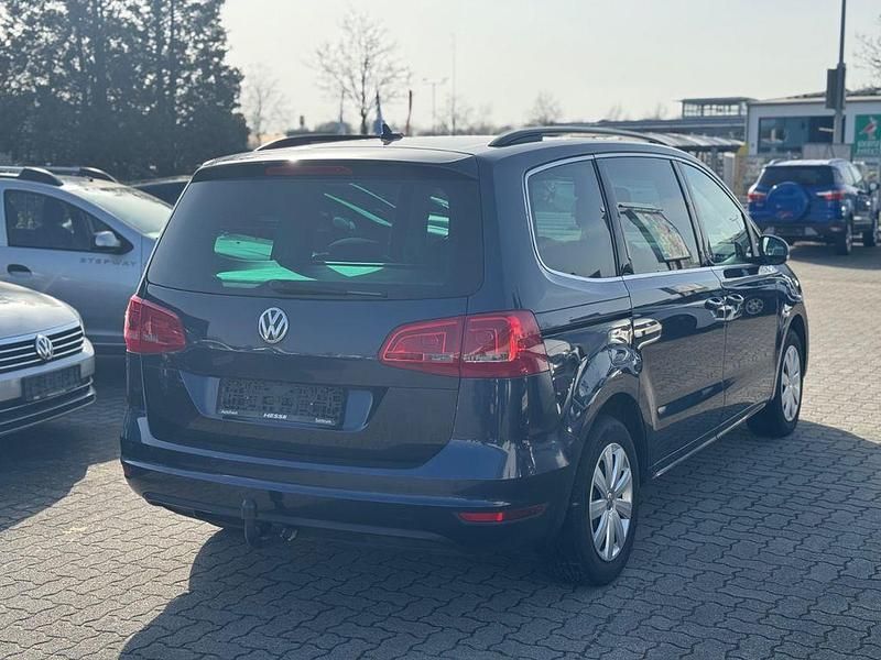 Gebraucht VW Sharan Match 140 PS (102 kW) 2012 Blau Van / Kleinbus