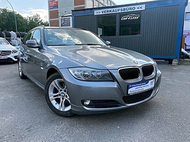 Gebraucht BMW 318 143 PS (105 kW) 2012 Grau Kombi