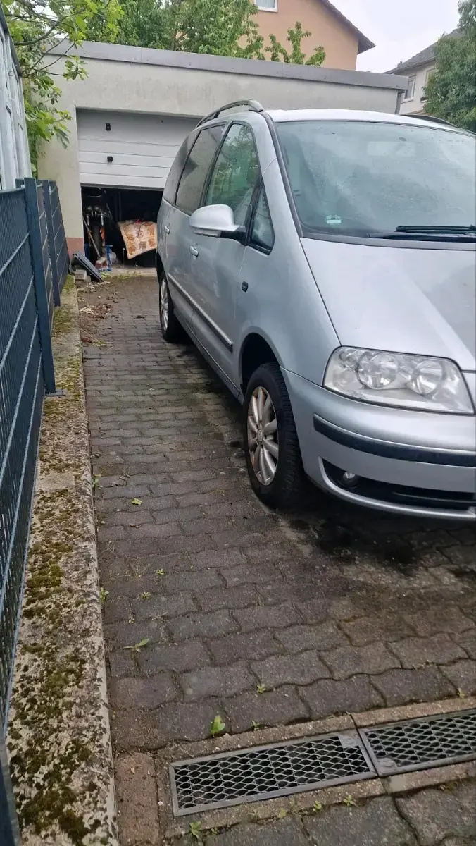 Gebraucht VW Sharan 150 PS (110 kW) 2005 Silber Van / Kleinbus
