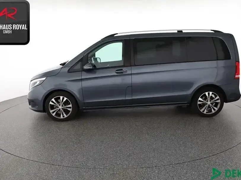 Gebraucht Mercedes V220 Sport 163 PS (119 kW) 2016 Grau Van / Kleinbus