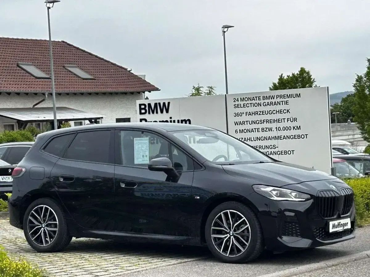 Gebraucht BMW 218 M Sport 150 PS (110 kW) 2023 Schwarz Van / Kleinbus