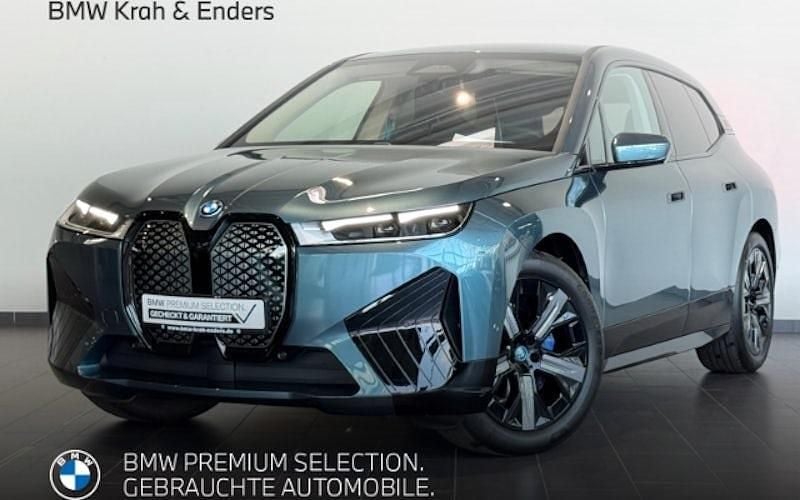 Blau Gebraucht 2023 BMW iX Sport Line SUV | 51.250 € (Superpreis) - Bild 1/4