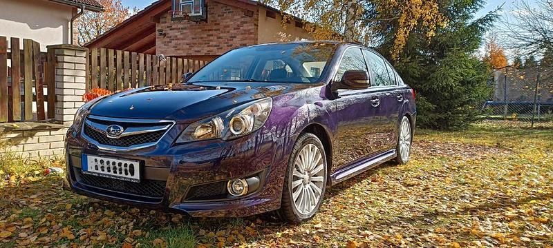 Violet Gebraucht 2010 Subaru Legacy Sport Limousine | 11.900 € - Bild 1/4