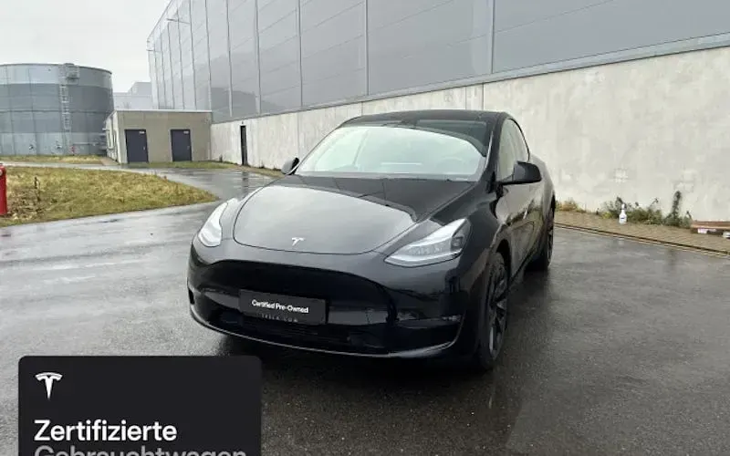Gebraucht Tesla Model Y Long Range AWD 273 kW (372 PS) 2023 Schwarz SUV