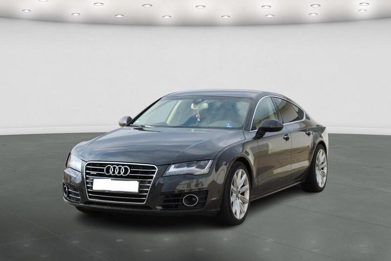 Grau Gebraucht 2010 Audi A7 Sportback Kleinwagen | 13.999 € (Guter Preis) - Bild 1/4