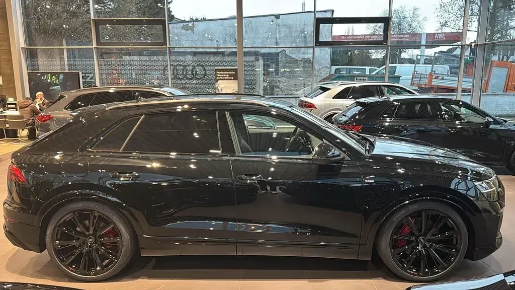 Neu Audi Q8 S-Line 286 PS (210 kW) 2026 Schwarz SUV