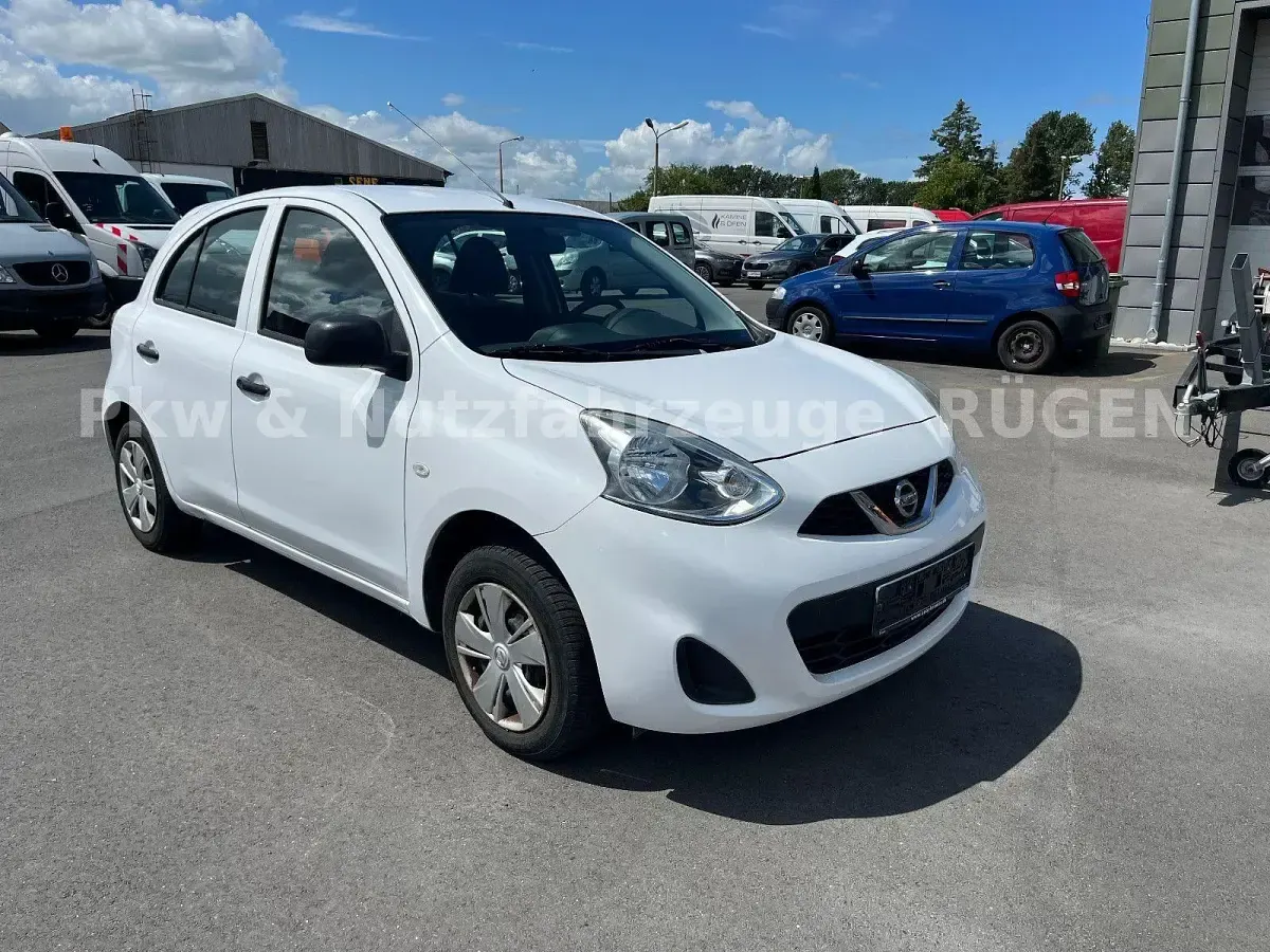 Gebraucht Nissan Micra 80 PS (58 kW) 2015 Weiß Kleinwagen