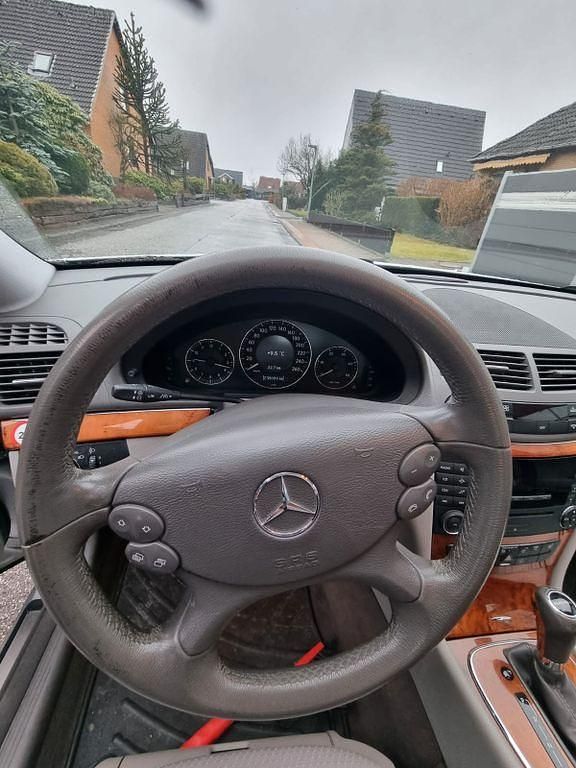 Gebraucht Mercedes 200 136 PS (100 kW) 2007 Silber Limousine