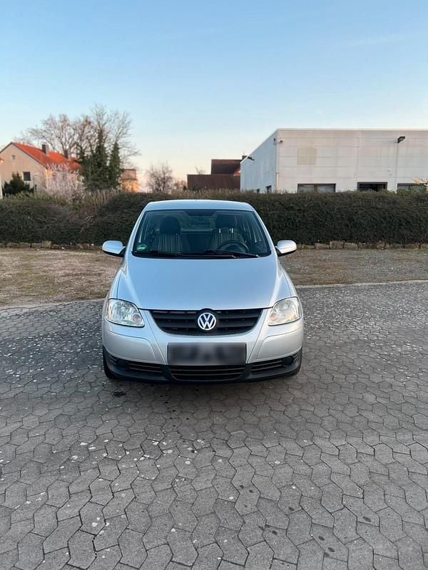 Gebraucht VW Fox 75 PS (55 kW) 2009 Silber Kleinwagen